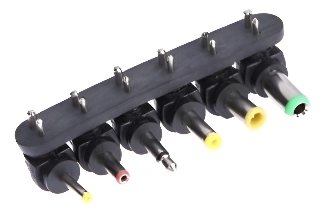 Fuente De Alimentación Regulable De 3v A 12v 3.0 A/ 6 Puntas - Imagen 4