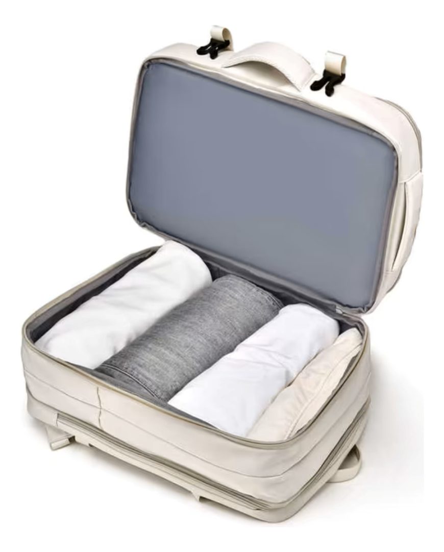 Mochila Impermeable Plegable Portátil Con Cargador USB - Imagen 4